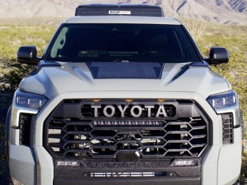 Panel solarny na maskę - Toyota Tundra 3rd Gen (2022-) Lensun 90W 12V