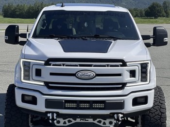 Panel solarny na maskę - Ford F-150 (2015-2020) Lensun 90W