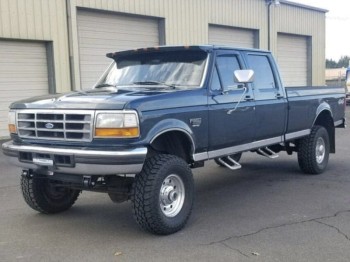 Panel solarny na maskę - Ford F150 F250 F350 Old Boby Style (OBS) Lensun 110W