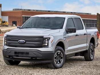 Panel solarny na maskę - Ford F-150 Lightning (2022-) Lensun 115W