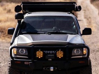Panel solarny na maskę - Toyota Tacoma 1st&2nd Gen (1995-2015) Lensun 110W