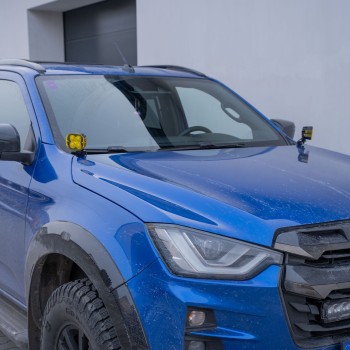 Mocowania lamp doświetlających do maski Isuzu D-Max