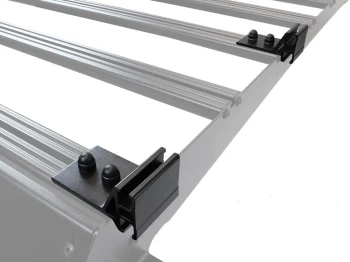 Uchwyt do montażu bocznego akcesoriów bagażnika Slimsport Small - Front Runner