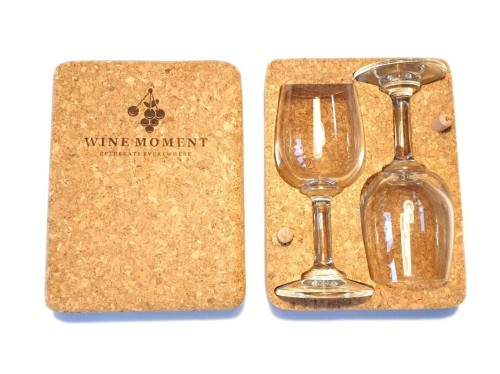 cork-box-open-with-glasses-proste-EDIT-1536x1022.jpg