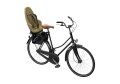 Small-Thule_Yepp2_Maxi_RackMount_FennelTan_InUse_OnBike_12021204.jpg