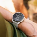 suunto-race-s-powder-grey-action-3-1280x1280px.webp