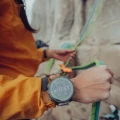 suunto-vertical-titanium-solar-sand (5).webp